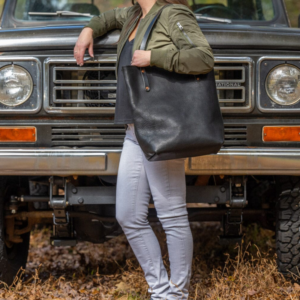AVERY LEATHER TOTE BAG - SLIM LARGE - BLACK BISON