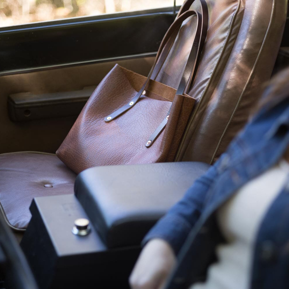 AVERY LEATHER TOTE BAG - MEDIUM - COGNAC BISON
