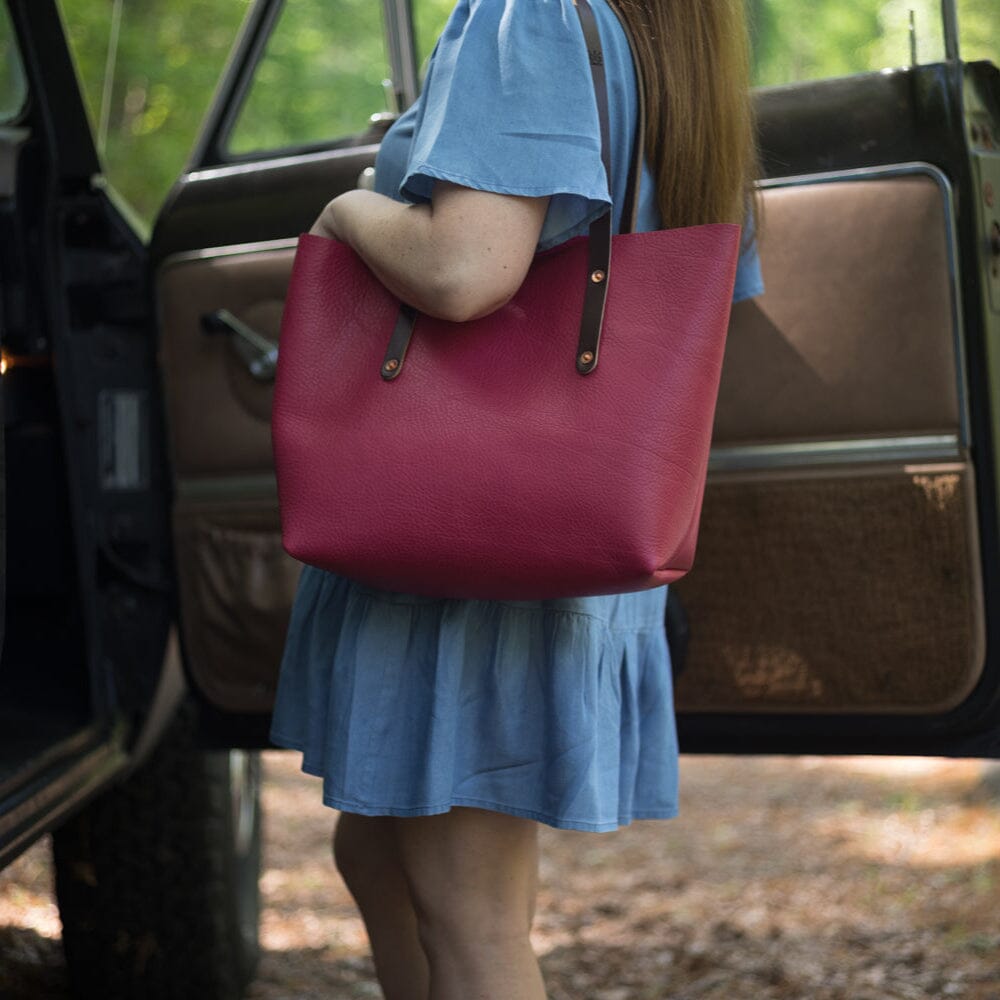 AVERY LEATHER TOTE BAG - MEDIUM - FUCHSIA