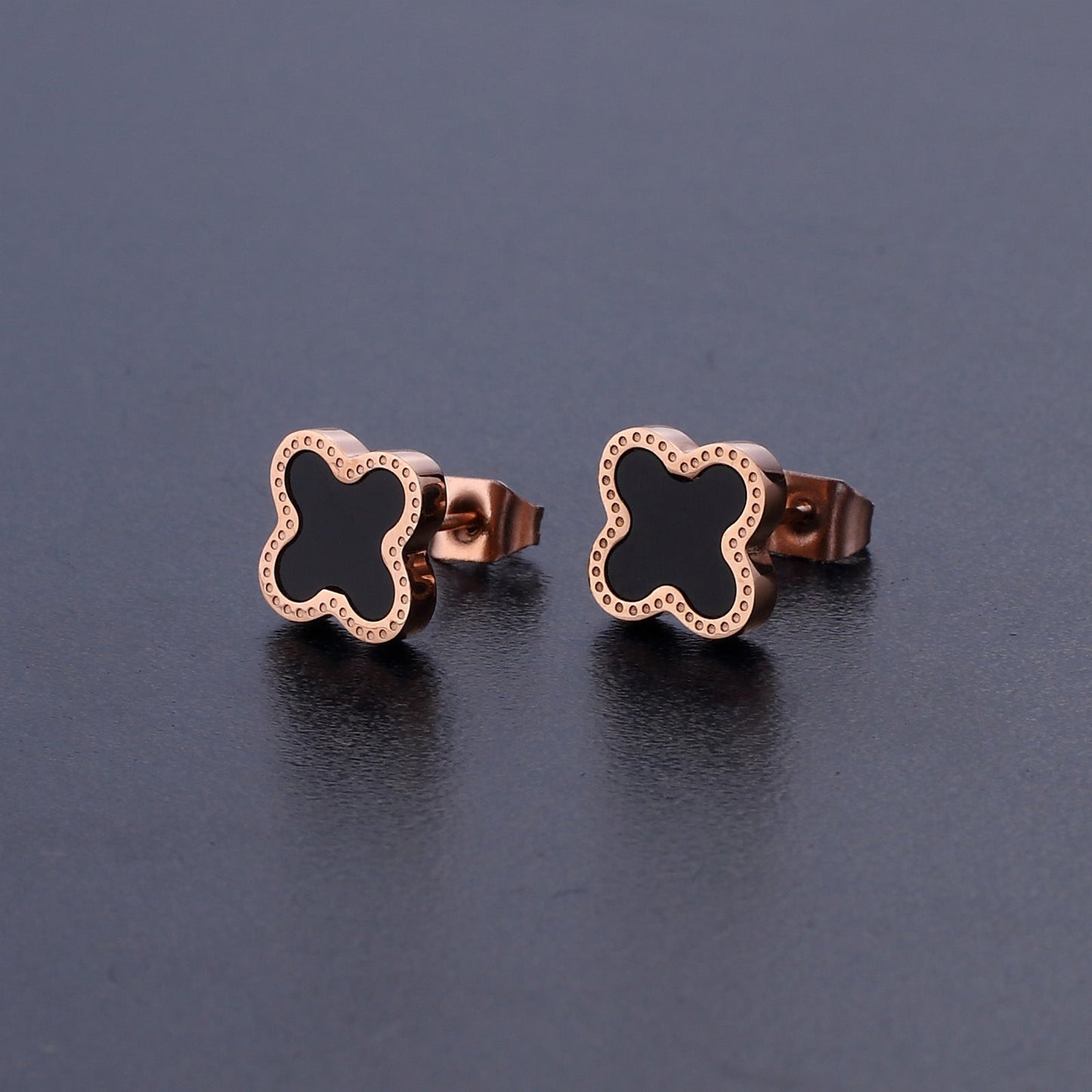 Versatile Fashion Earrings 1025090220
