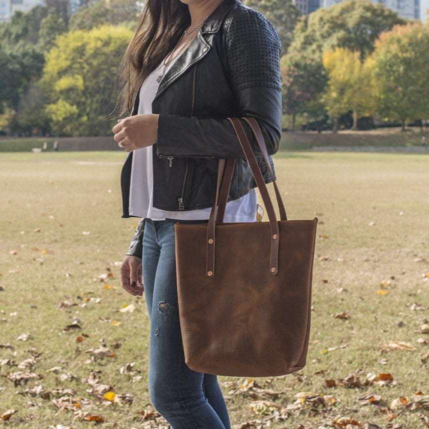 AVERY LEATHER TOTE BAG - SLIM LARGE - FUCHSIA