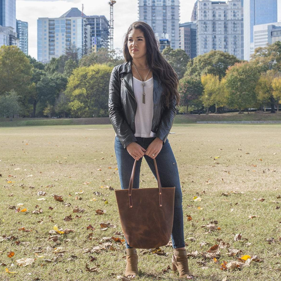 AVERY LEATHER TOTE BAG - SLIM MEDIUM - SADDLE