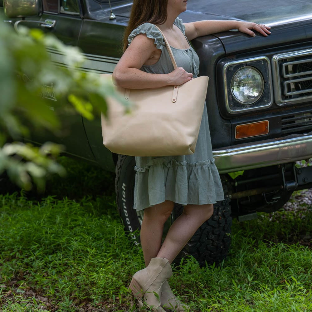 AVERY LEATHER TOTE BAG - LARGE - NATURAL VEG TAN
