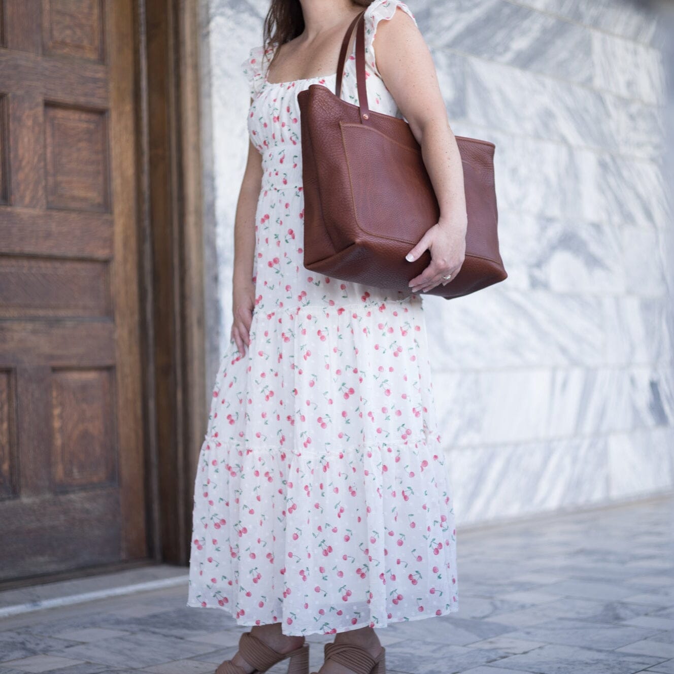 AVERY LEATHER TOTE BAG - LARGE - DELUXE