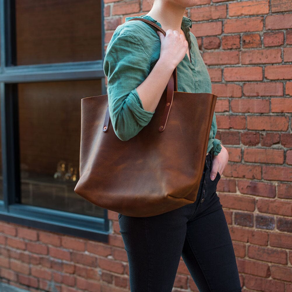 AVERY LEATHER TOTE BAG - LARGE - SADDLE