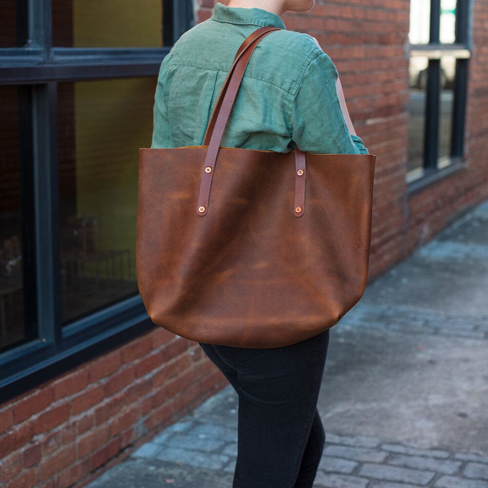AVERY LEATHER TOTE BAG - LARGE - SADDLE