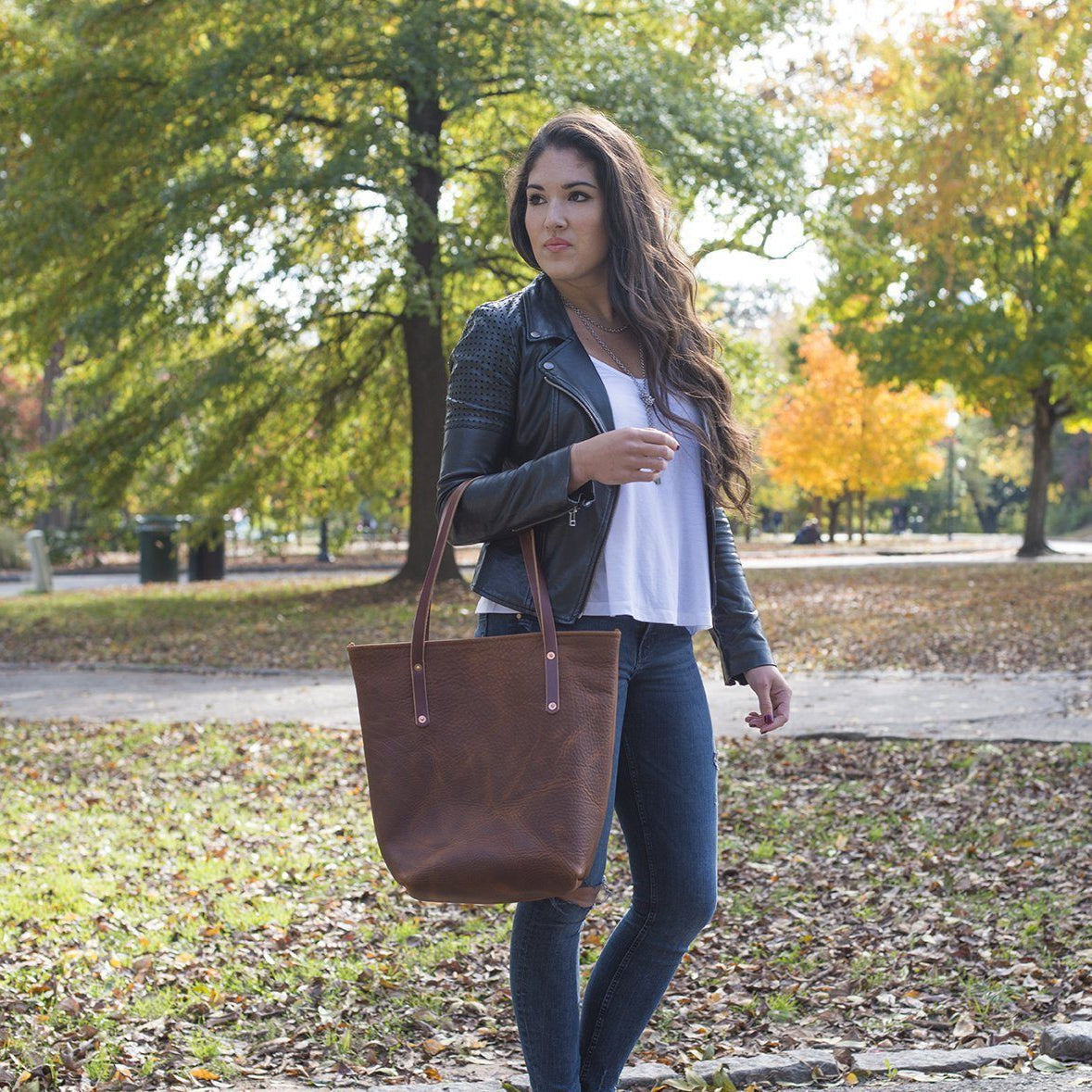AVERY LEATHER TOTE BAG - SLIM LARGE - FUCHSIA